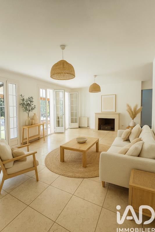 Maison - 190 m² - 6 pièces