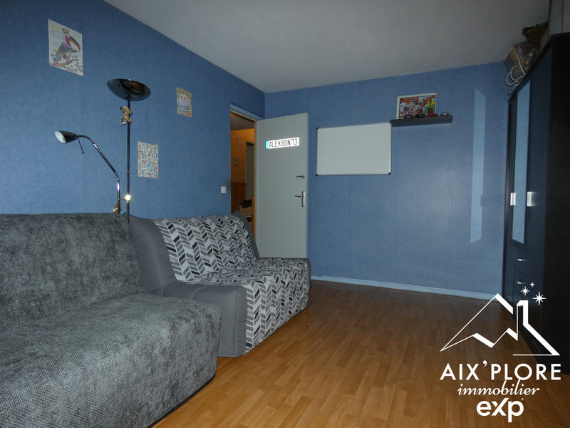 Appartement - 92 m² - 4 pièces