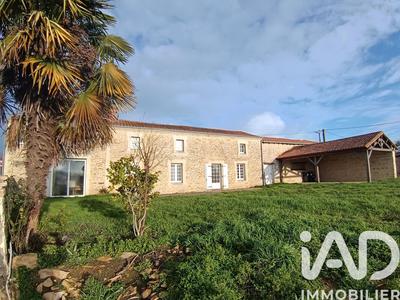 Maison - 160 m² - 6 pièces