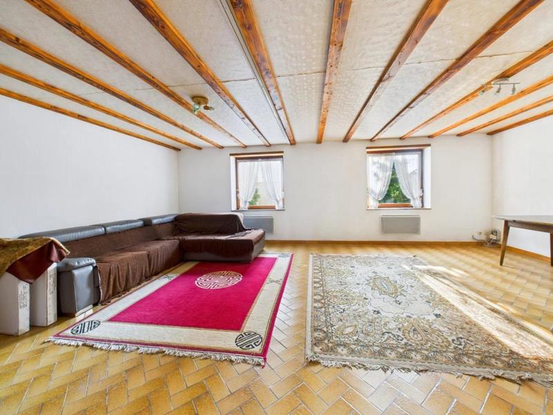 Maison - 357 m² - 12 pièces