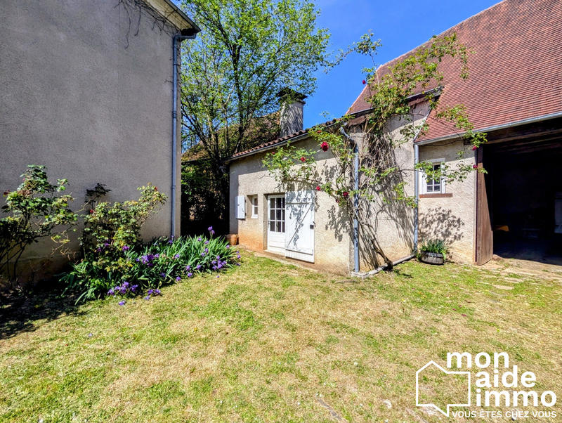 Maison - 176 m² - 8 pièces