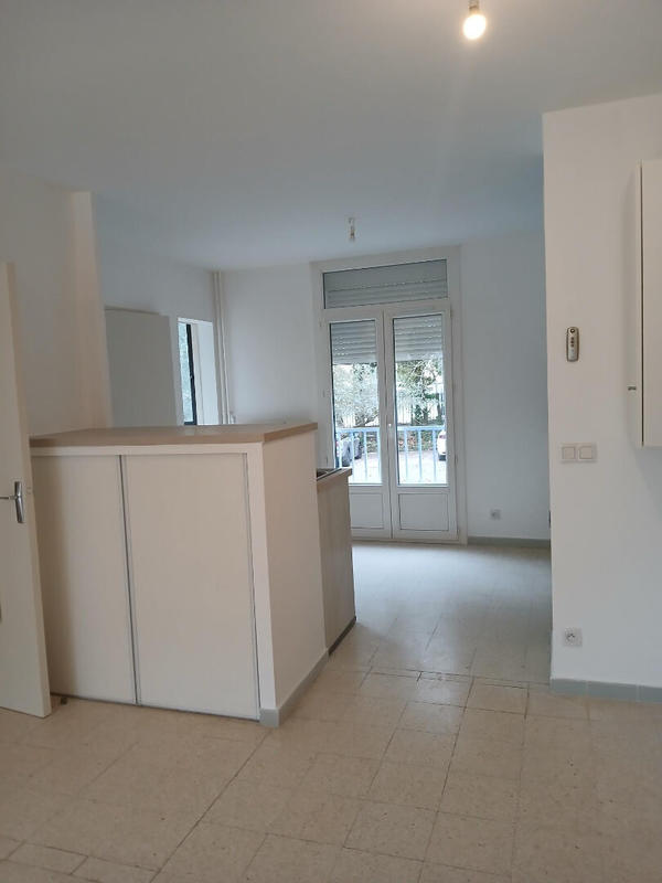 Appartement - 77 m² - 4 pièces