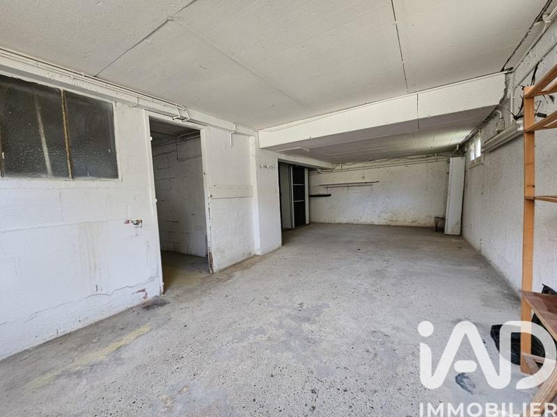 Maison - 210 m² - 8 pièces