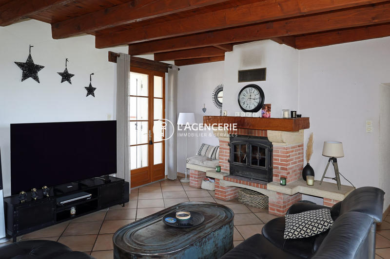 Maison - 180 m² - 6 pièces
