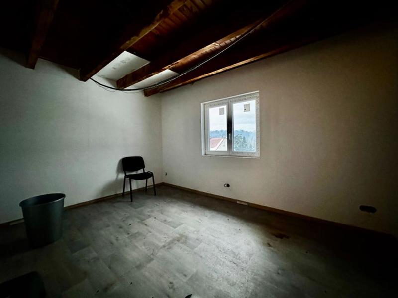 Local d'activité / Entrepôt - 879 m²