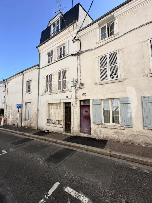 Immeuble - 107 m² - 4 pièces