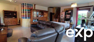 Maison - 185 m² - 6 pièces