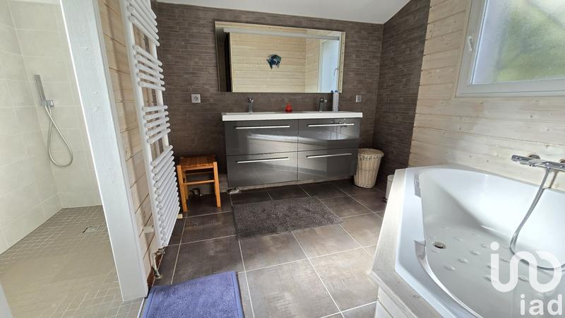 Maison de maîtres - 290 m² - 9 pièces