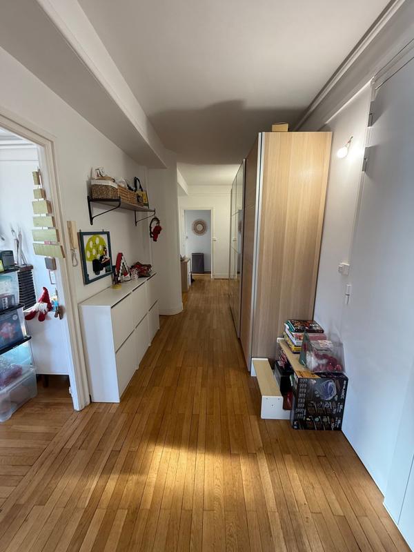 Appartement - 99 m² - 4 pièces