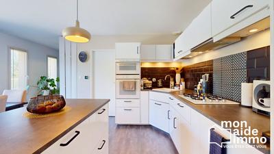 Maison - 100 m² - 5 pièces