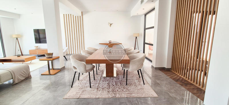 Villa - 185 m² - 4 pièces