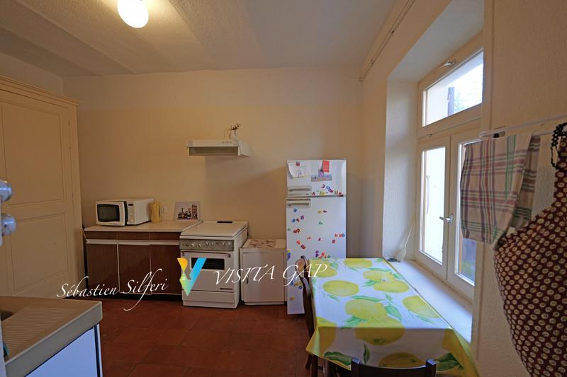 Maison - 143 m² - 12 pièces