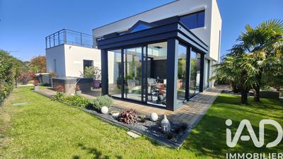 Maison de maîtres - 138 m² - 4 pièces