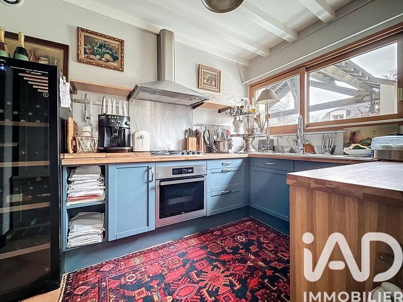 Maison - 143 m² - 6 pièces