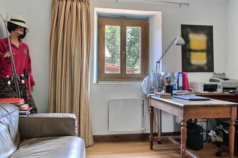 Maison - 245 m² - 5 pièces