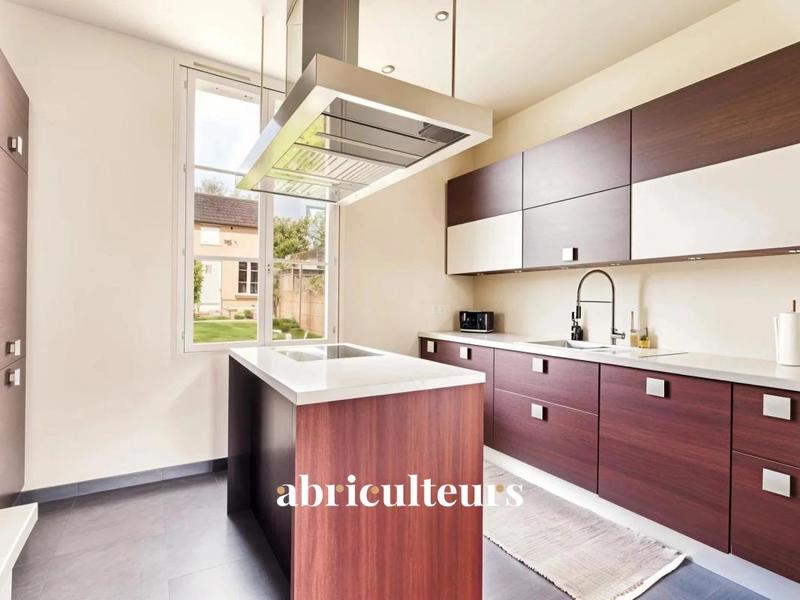 Maison ancienne - 152 m² - 7 pièces