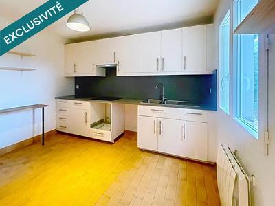 Maison - 141 m² - 6 pièces