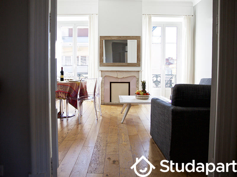 Appartement - 100 m² - 4 pièces