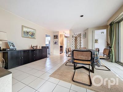 Maison - 118 m² - 4 pièces