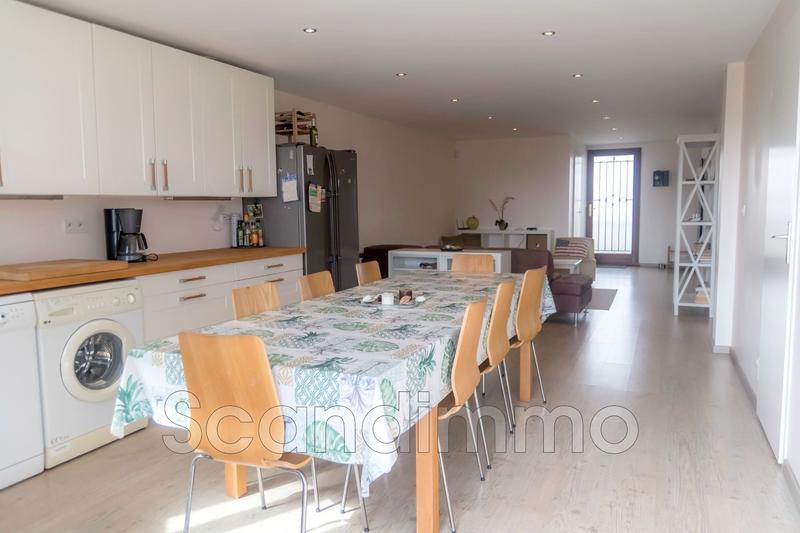 Maison - 141 m² - 8 pièces