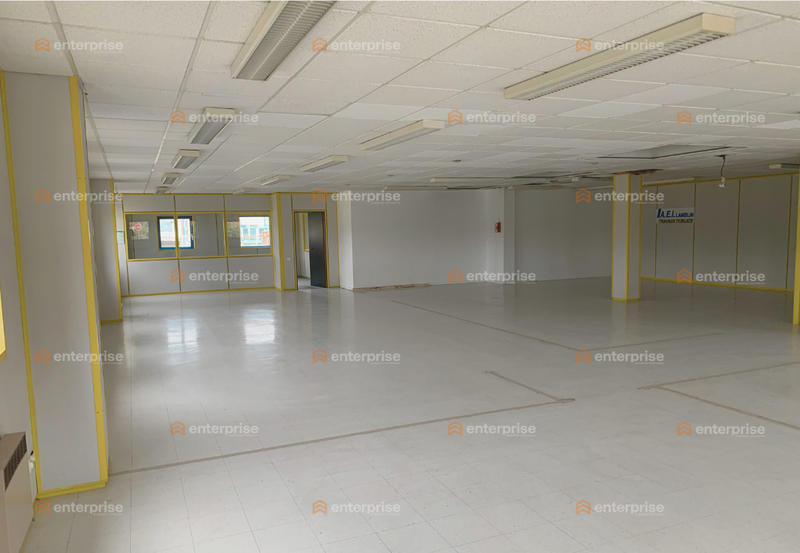 Bureau - 920 m²