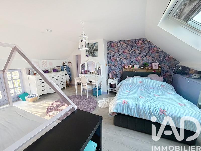 Maison - 310 m² - 8 pièces