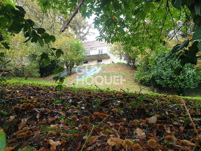 Maison - 137 m² - 6 pièces