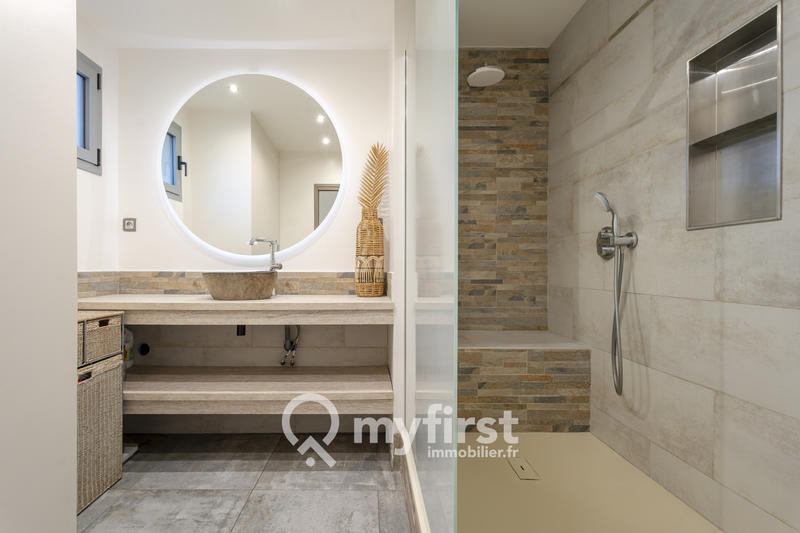 Maison - 147 m² - 6 pièces