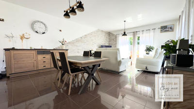 Loft - 149 m² - 7 pièces