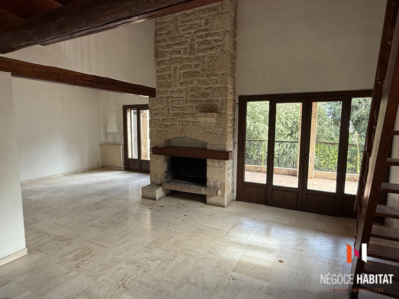 Villa - 220 m² - 7 pièces