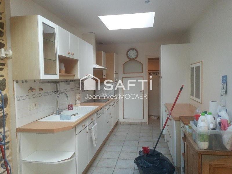 Maison - 160 m² - 6 pièces