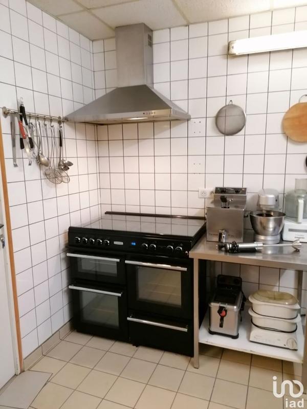 Local commercial - 281 m²