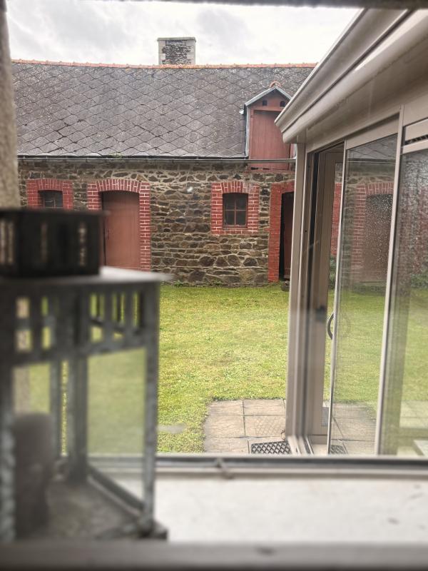 Maison en pierre - 170 m² - 8 pièces