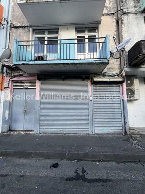 Local commercial - 81 m²