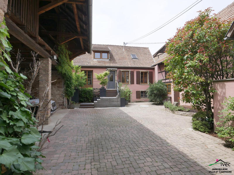 Maison - 122 m² - 6 pièces