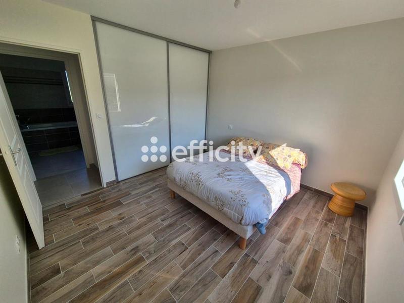 Maison - 163 m² - 5 pièces