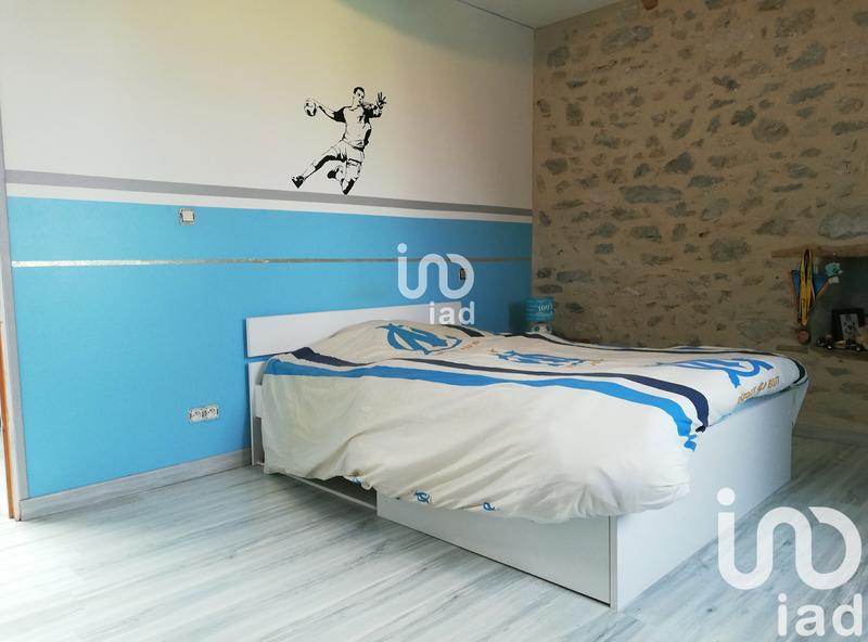 Maison - 370 m² - 10 pièces