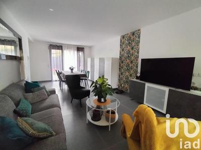 Maison - 98 m² - 5 pièces