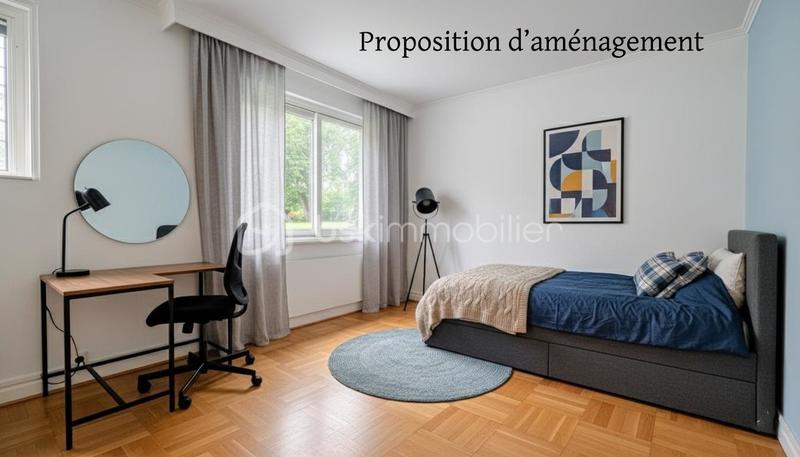 Demeure - 250 m² - 11 pièces