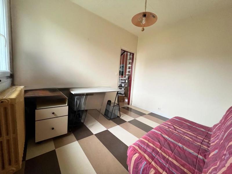 Maison - 140 m² - 8 pièces