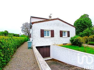 Maison de ville - 174 m² - 9 pièces