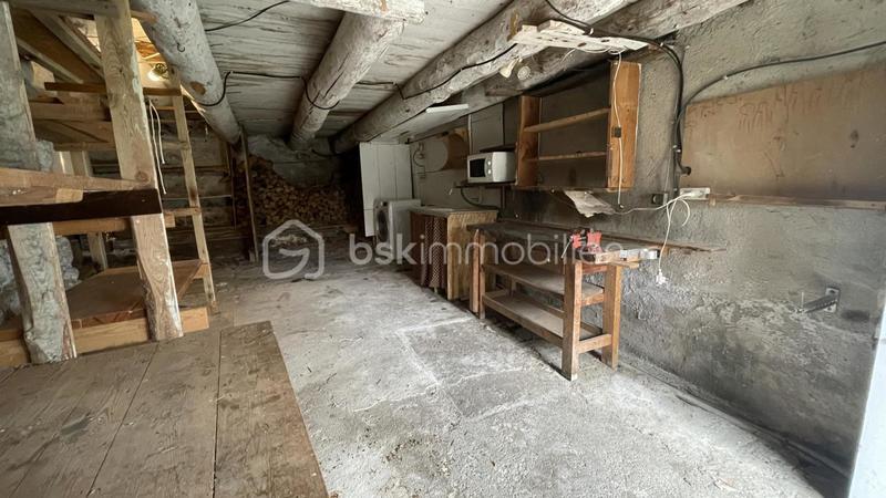 Corps de ferme - 205 m² - 10 pièces