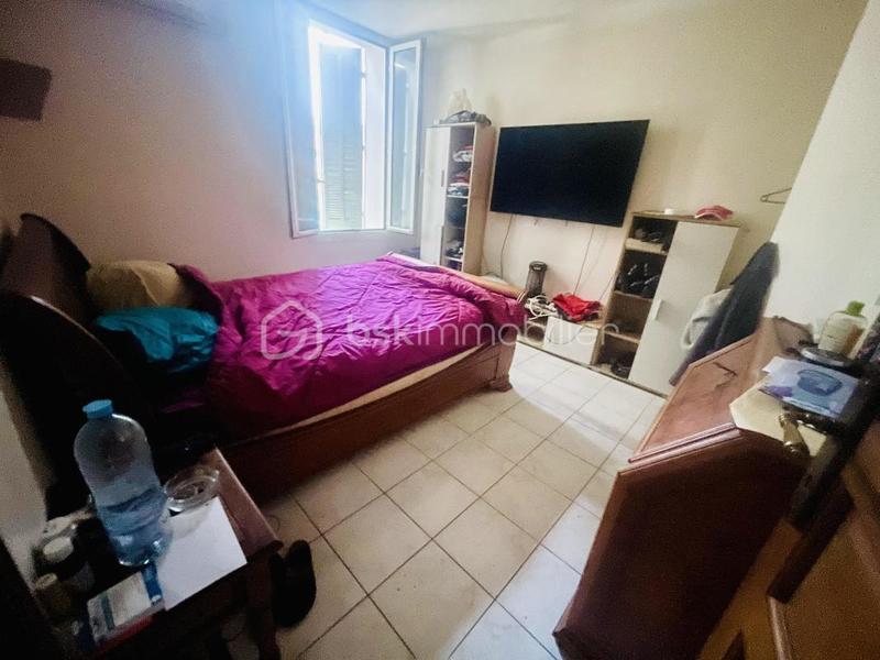 Appartement - 100 m² - 4 pièces