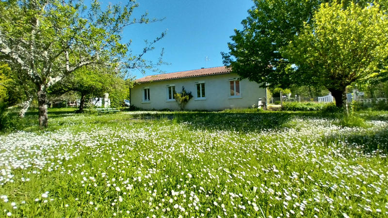 Maison - 96 m² - 5 pièces