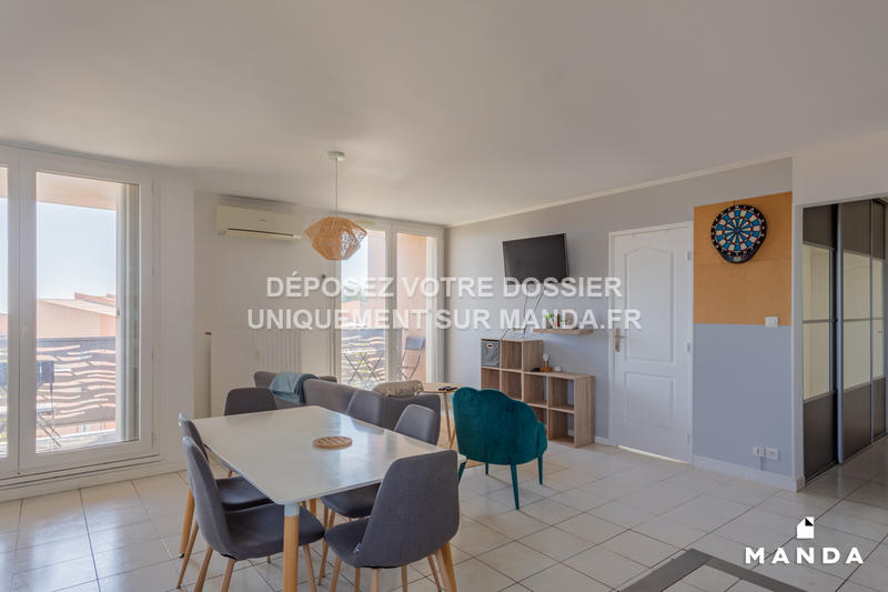 Chambre - 10 m² - 5 pièces