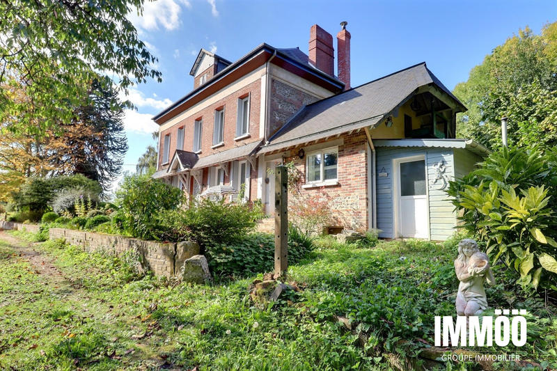 Maison ancienne - 195 m² - 9 pièces