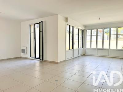 Appartement - 105 m² - 4 pièces