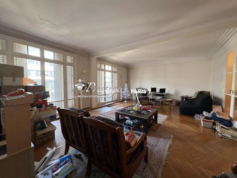 Appartement - 157 m² - 5 pièces