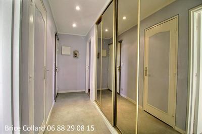 Appartement - 90 m² - 5 pièces