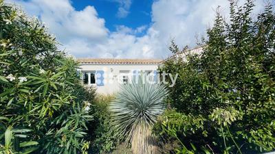 Maison - 90 m² - 3 pièces